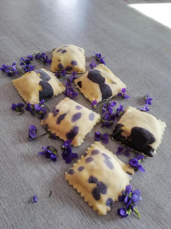 ravioli alle violette