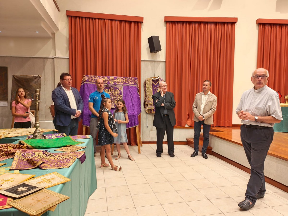 inaugurazione della mostra di paramenti sacri