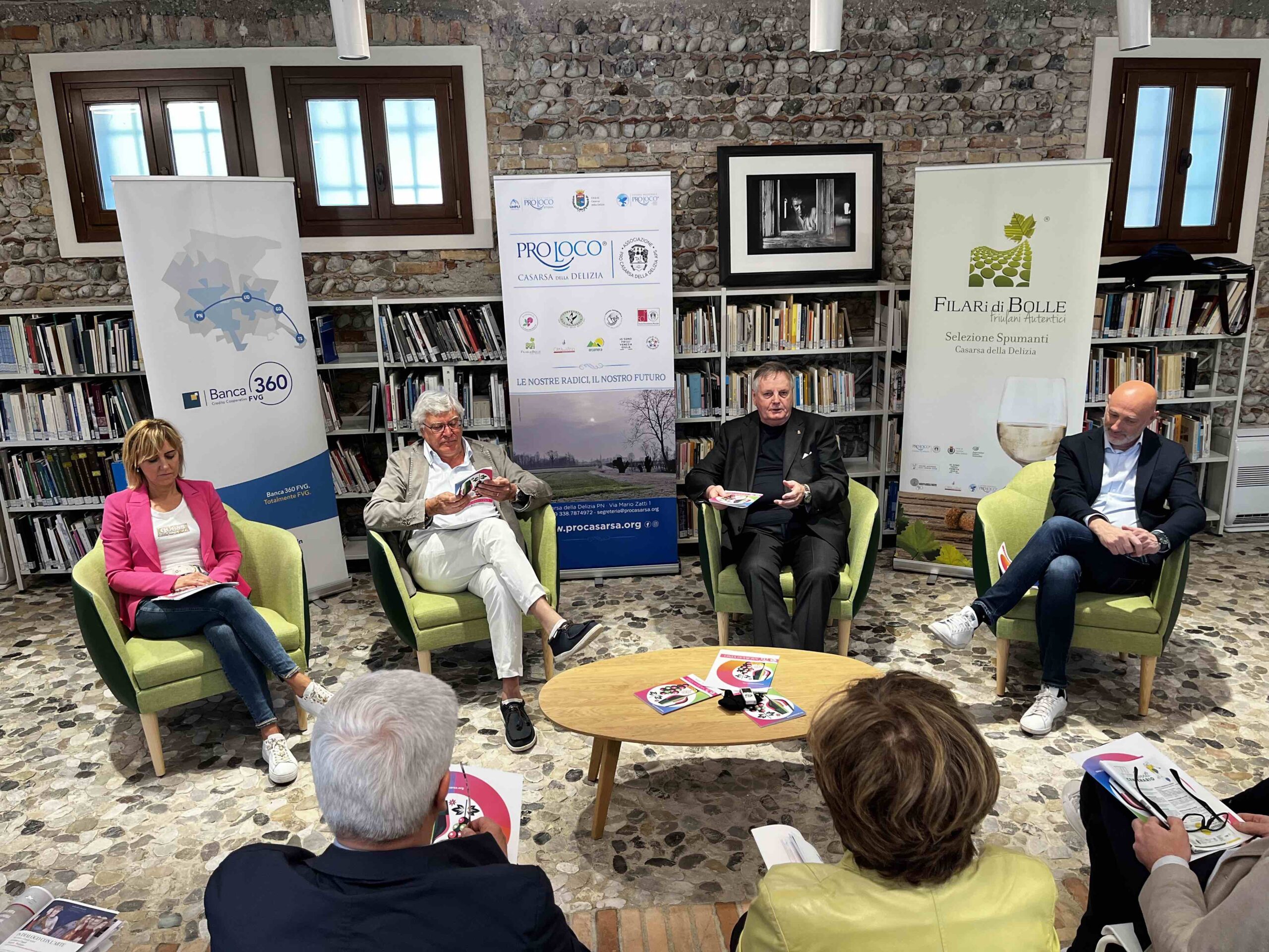 conferenza stampa in Biblioteca