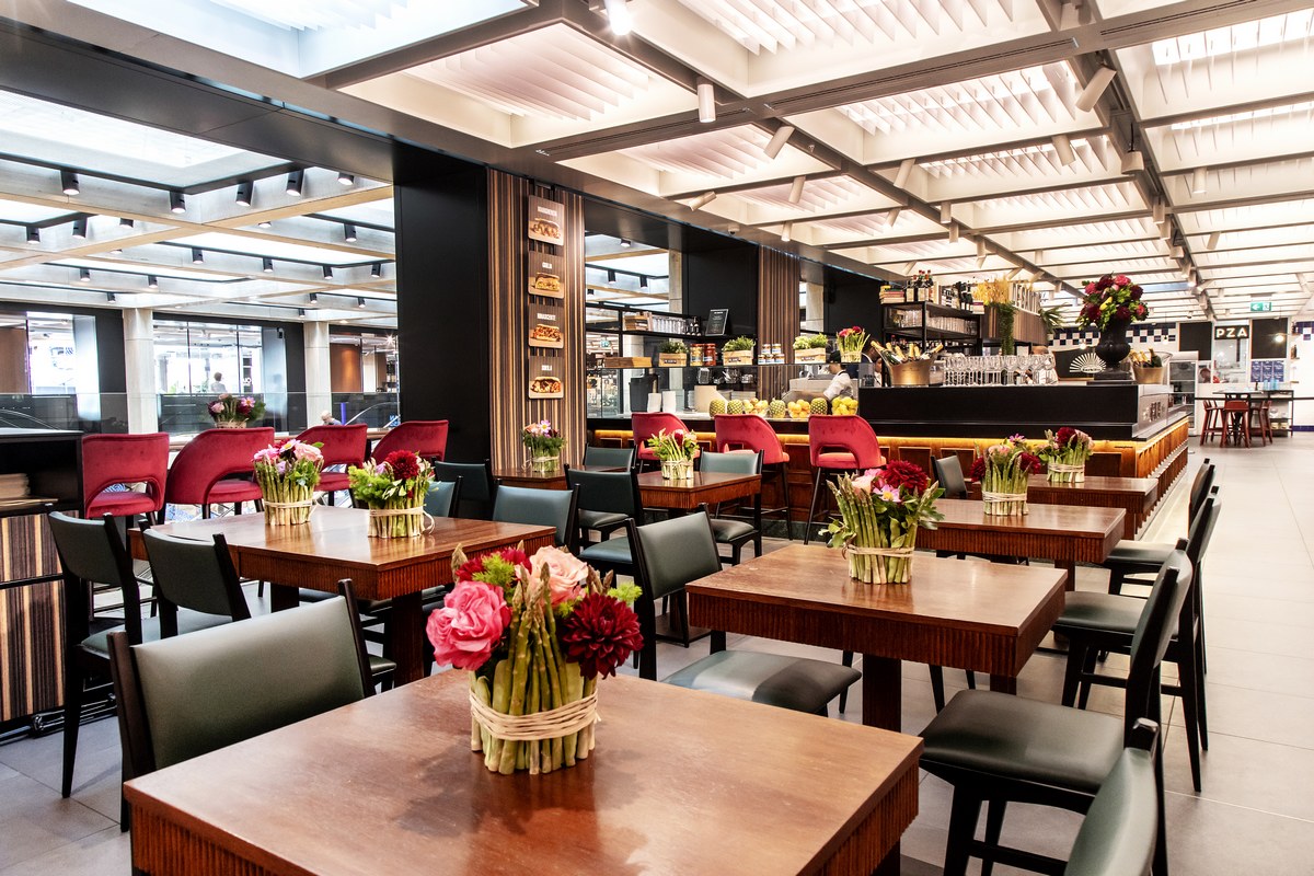 De Santis nella nuova sede di Roma ainaugurata recentemente