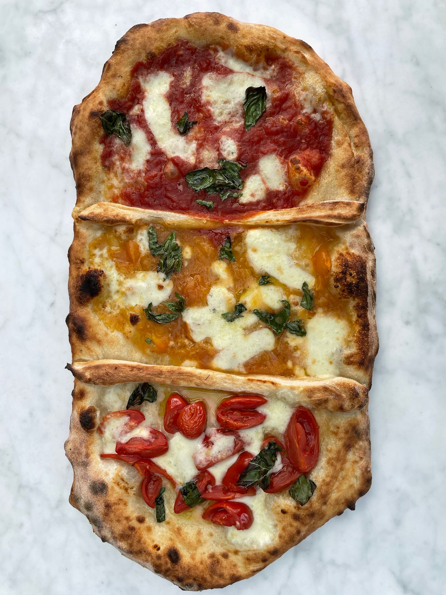 pizza ai tre pomodori