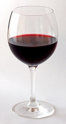 red wine glass