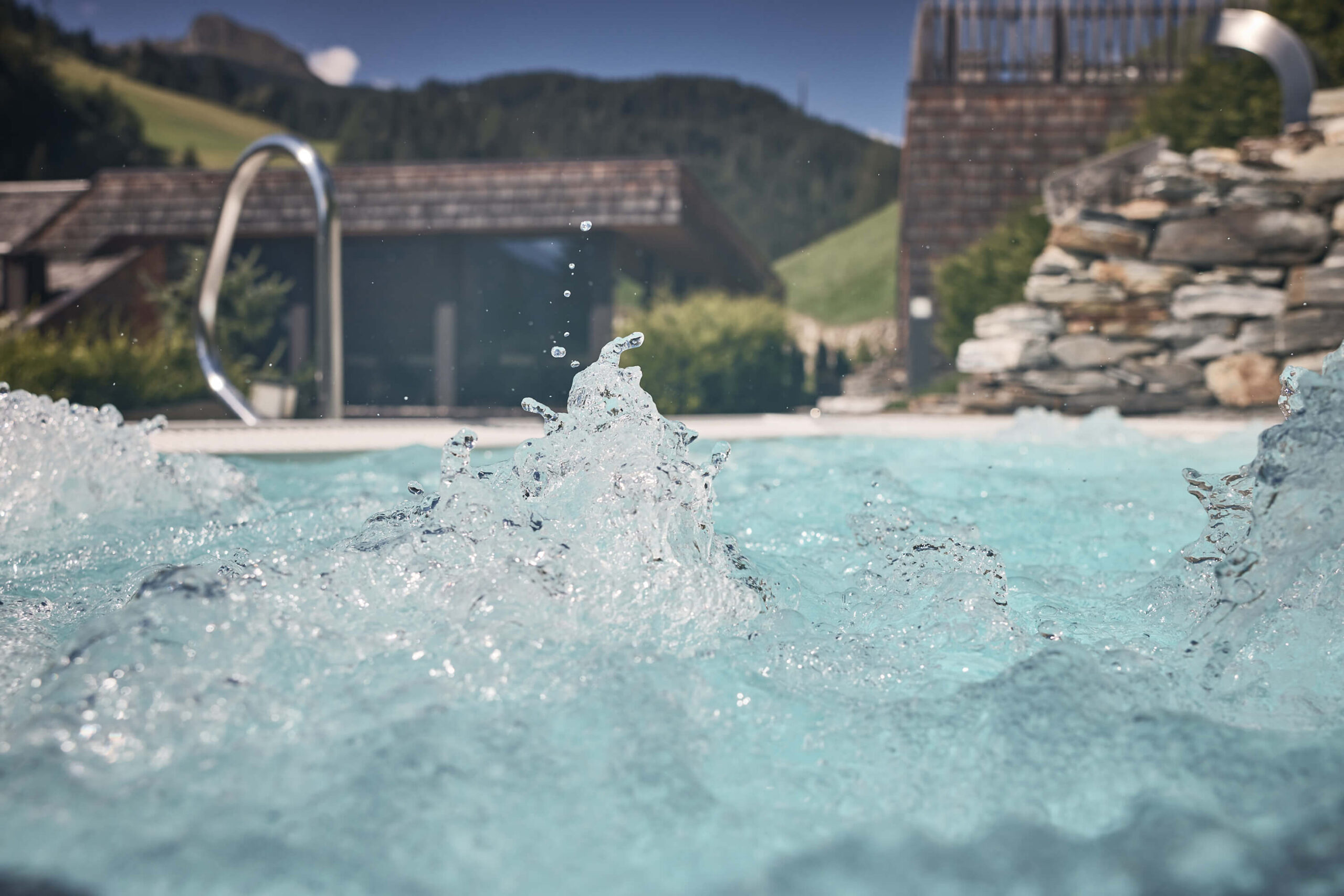 Tenne Lodges piscina esterna
